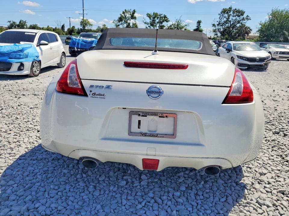 2014 Nissan 370Z Roadster Touring
