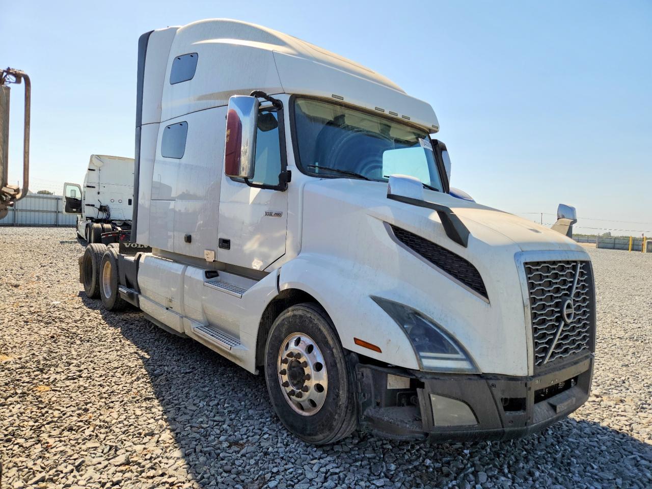 2020 Volvo VNL Semi Truck