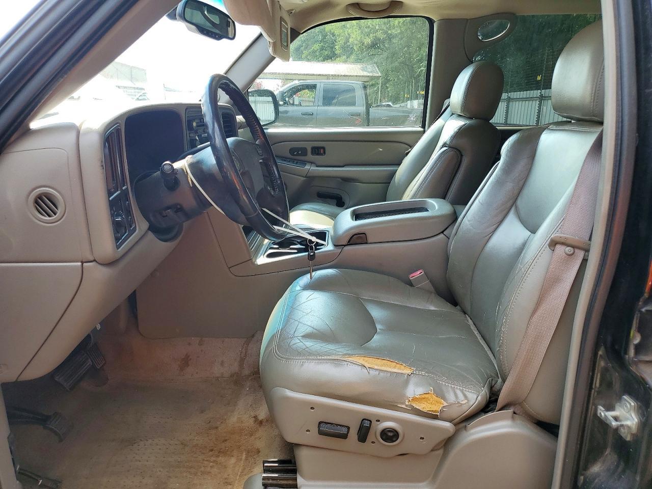 2004 Chevrolet Silverado C2500 Heavy Duty