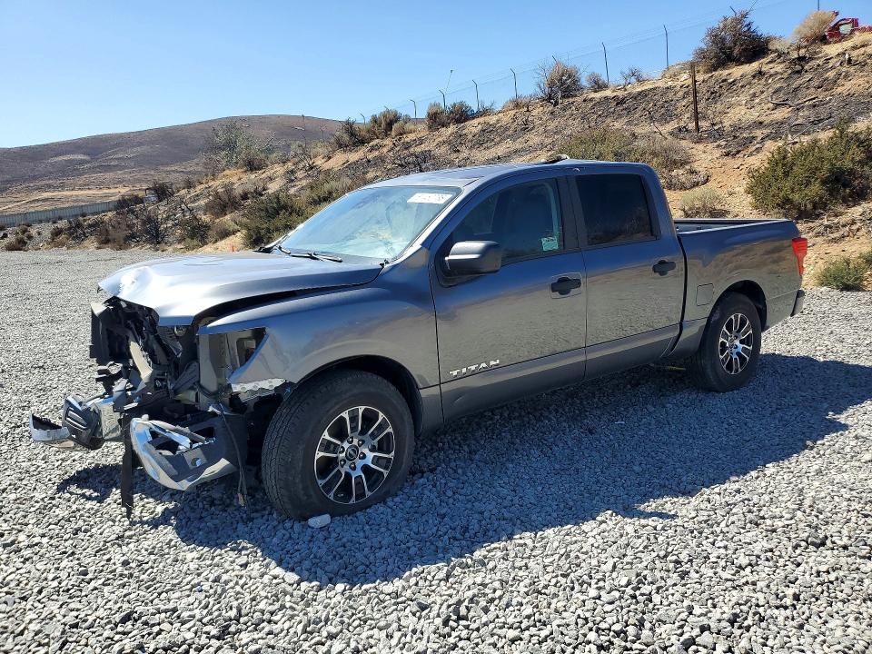 2024 Nissan Titan SV