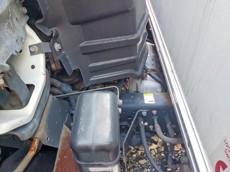 2020 Isuzu NRR BOX Truck