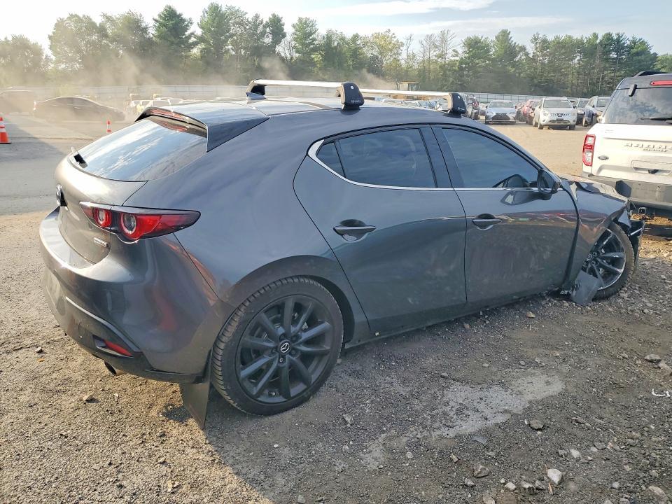 2023 Mazda 3 Premium