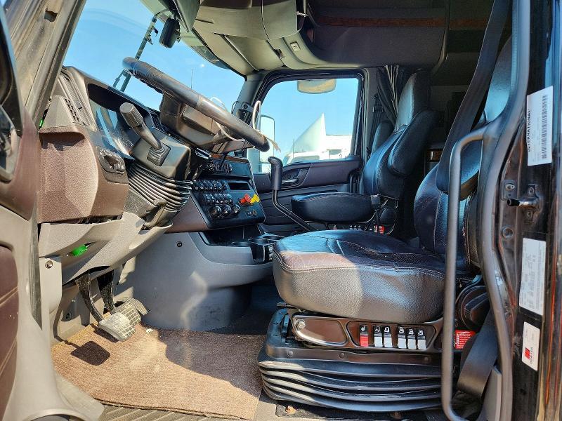 2019 International Lt625 Semi Truck