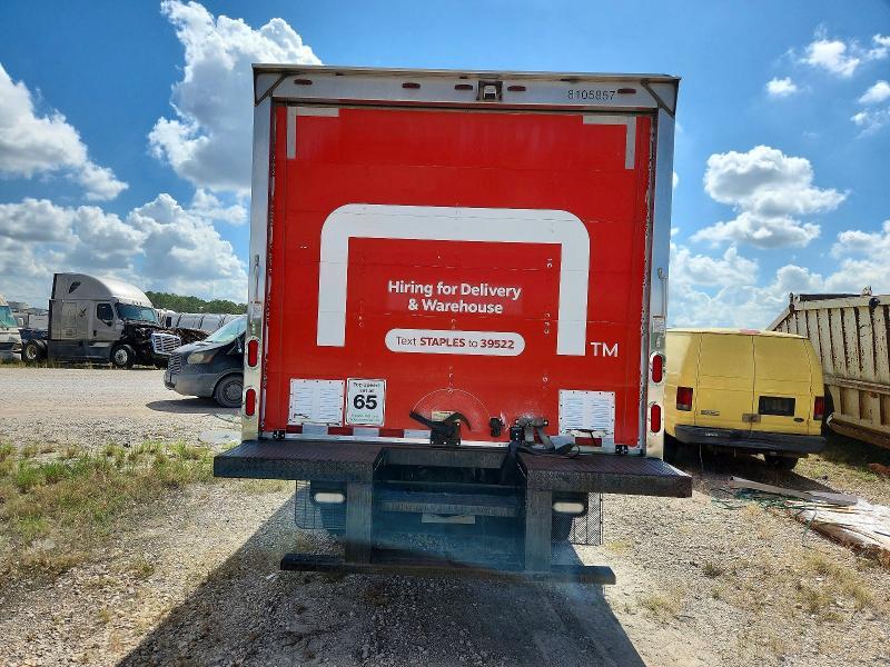 2017 Hino 195 BOX Truck