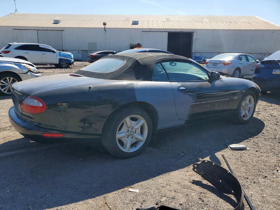 1999 Jaguar XK8