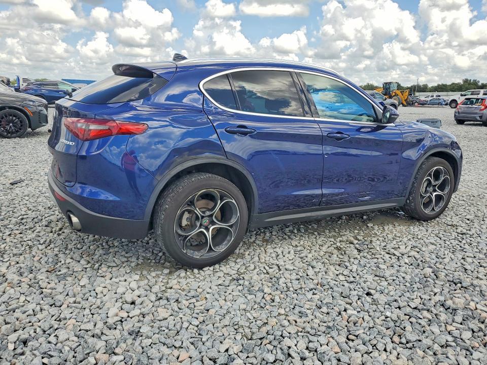 2019 Alfa Romeo Stelvio TI