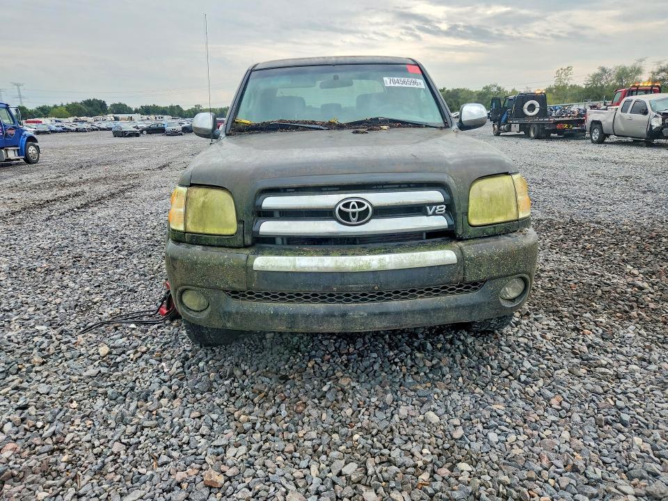 2004 Toyota Tundra SR5