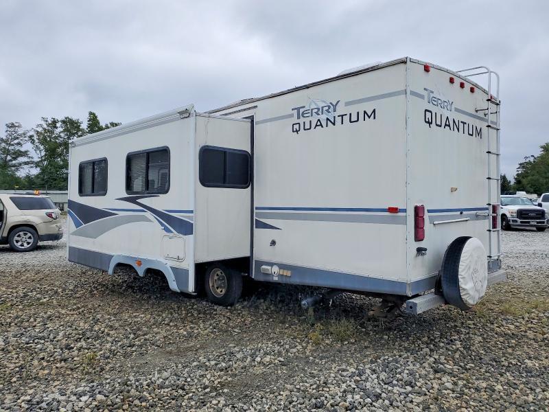 2004 Fleetwood Quantum