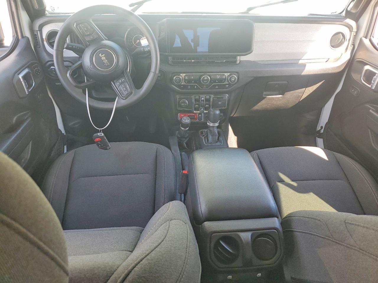 2024 Jeep Gladiator Sport