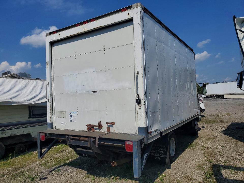1999 Isuzu NPR