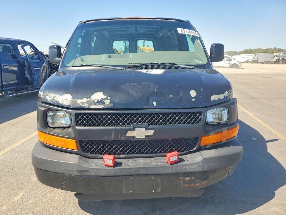 2006 Chevrolet Express G1500 Delivery Van