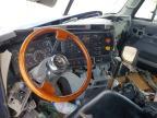 2004 Freightliner Columbia 120 Semi Truck