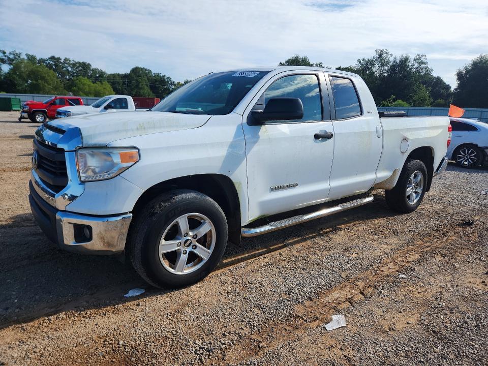 2015 Toyota Tundra SR5