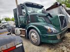 2013 Volvo VNL Semi Truck