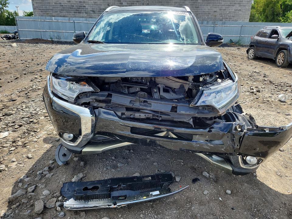 2017 Mitsubishi Outlander SE