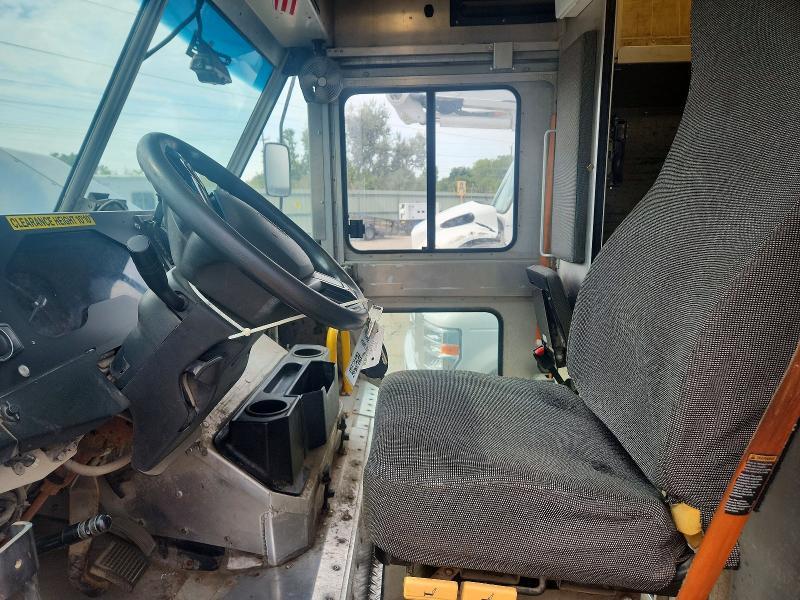 2020 Ford F59 Delivery Truck