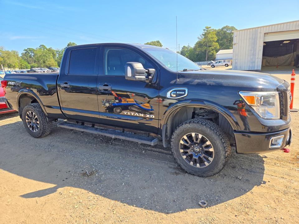 2017 Nissan Titan XD PRO-4X