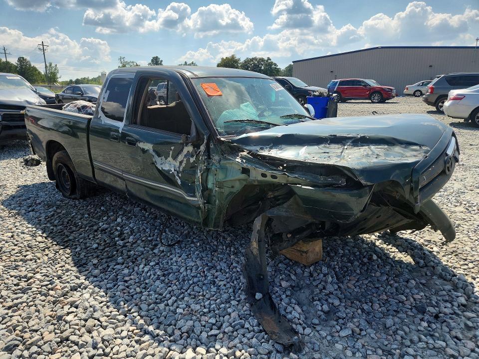 2003 Toyota Tundra SR5