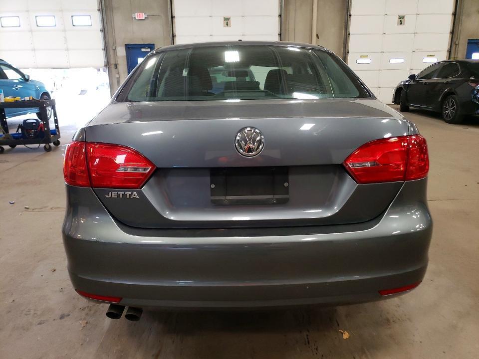 2013 Volkswagen Jetta Base