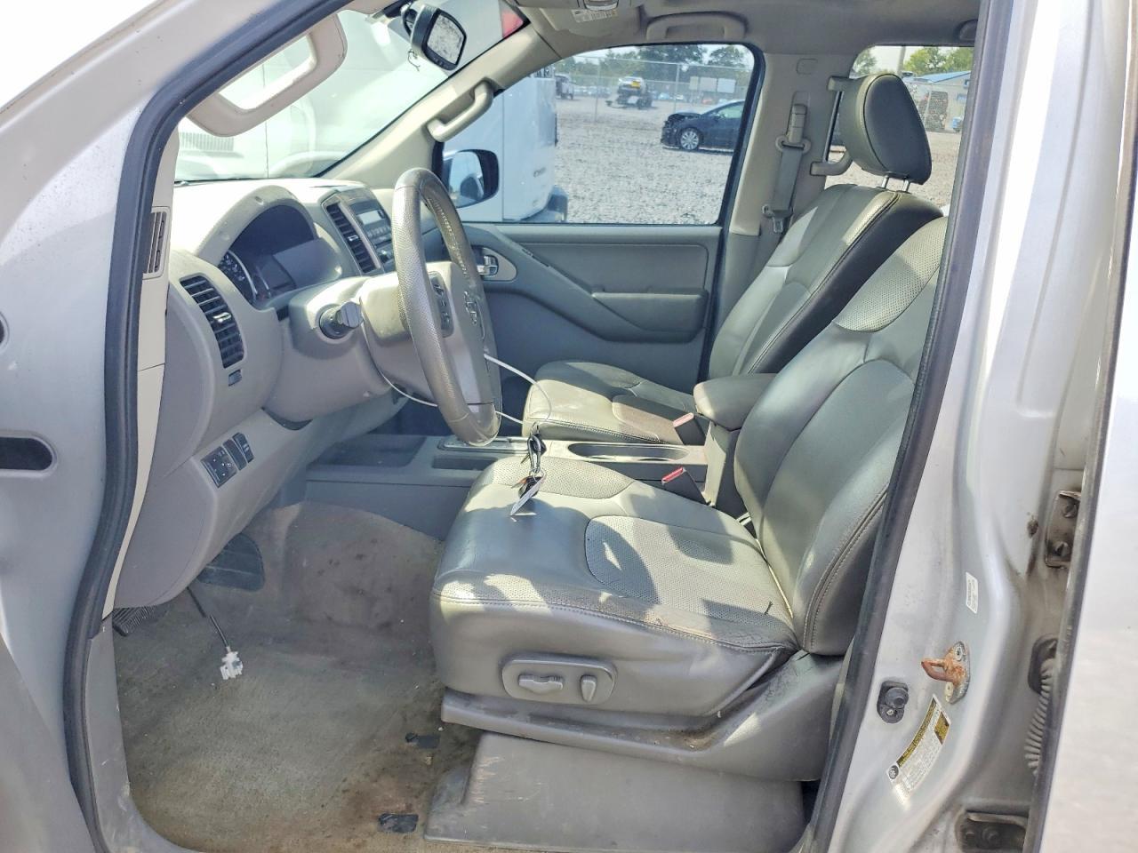 2012 Nissan Frontier S