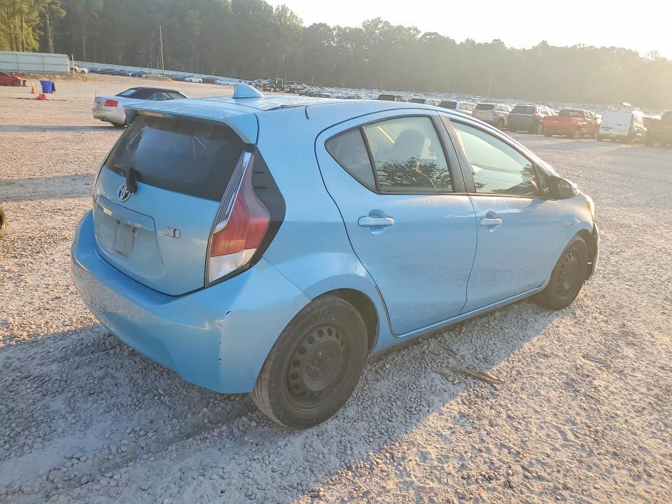 2015 Toyota Prius c one