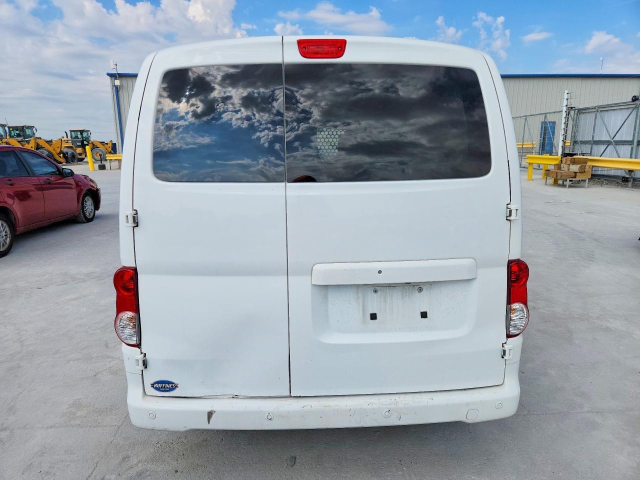 2021 Nissan NV200 SV