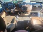 2016 Volvo VNL Semi Truck