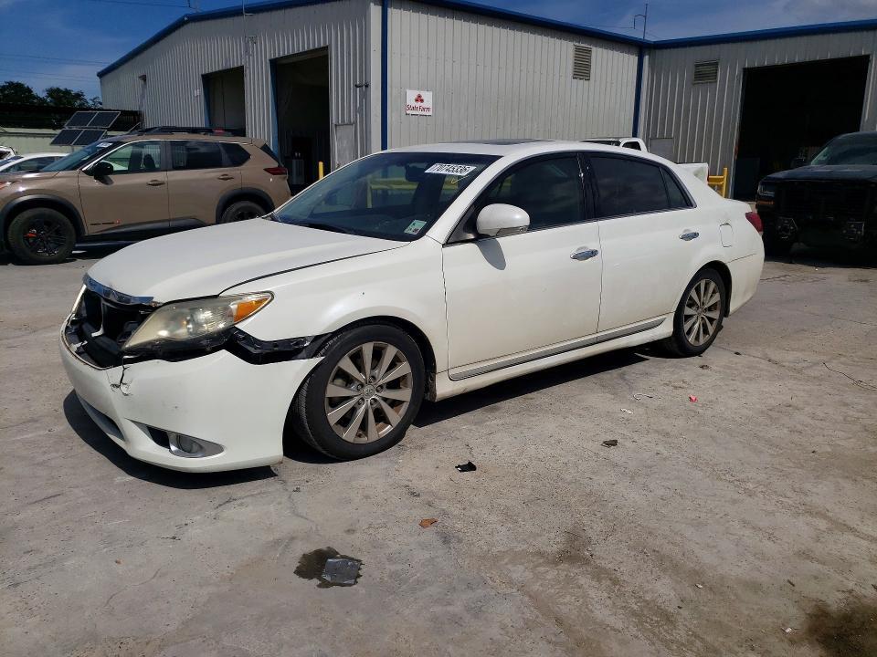 2011 Toyota Avalon Limited
