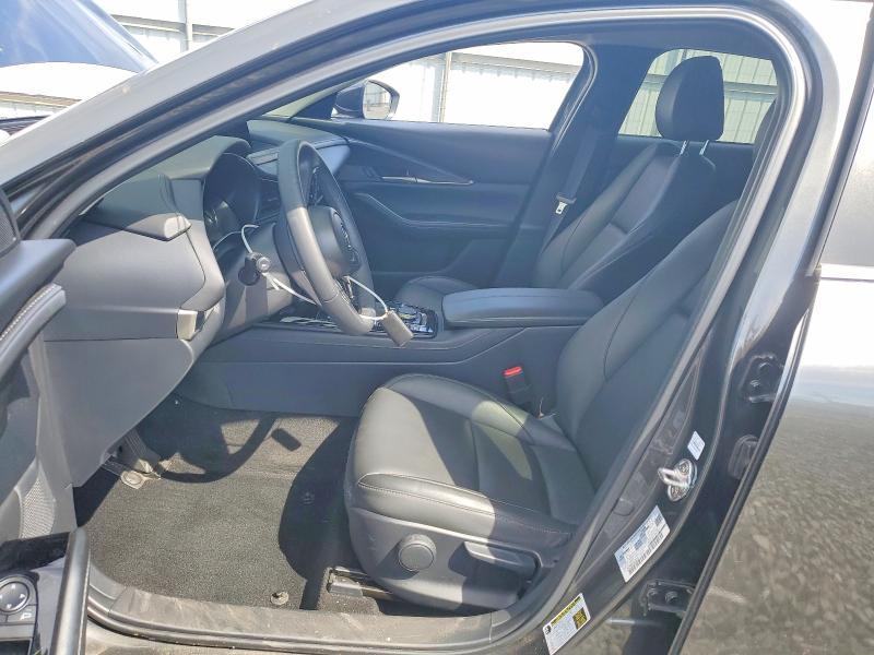 2025 Mazda CX-30 Select