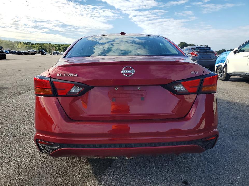 2024 Nissan Altima SV
