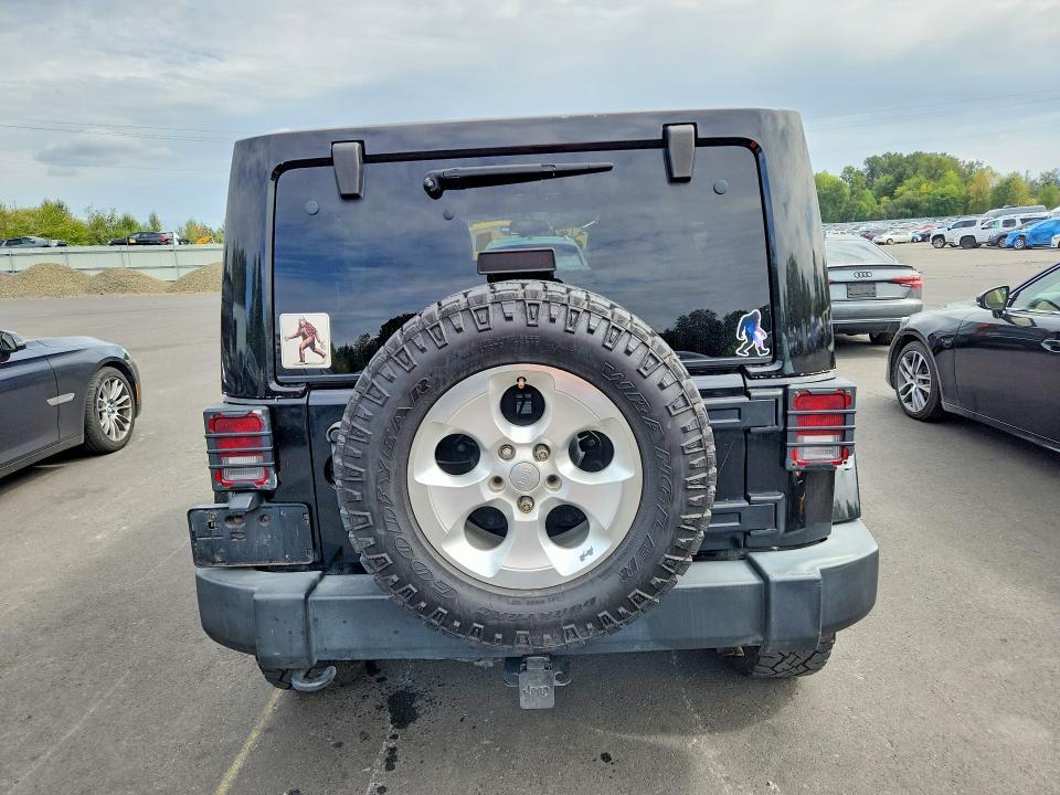 2013 Jeep Wrangler Unlimited Sahara
