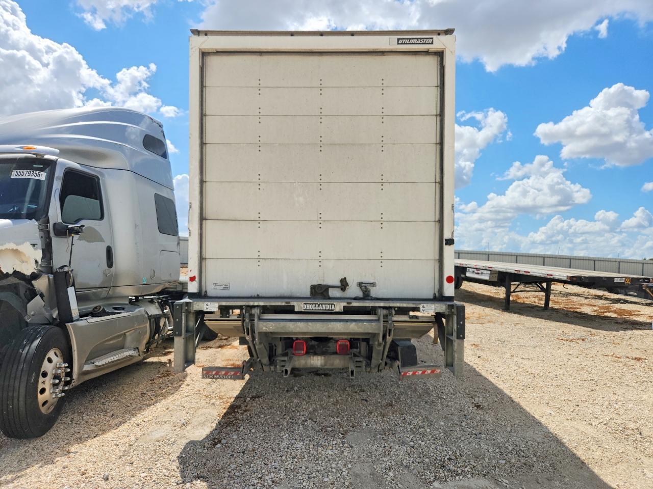 2019 Hino 258/268 BOX Truck