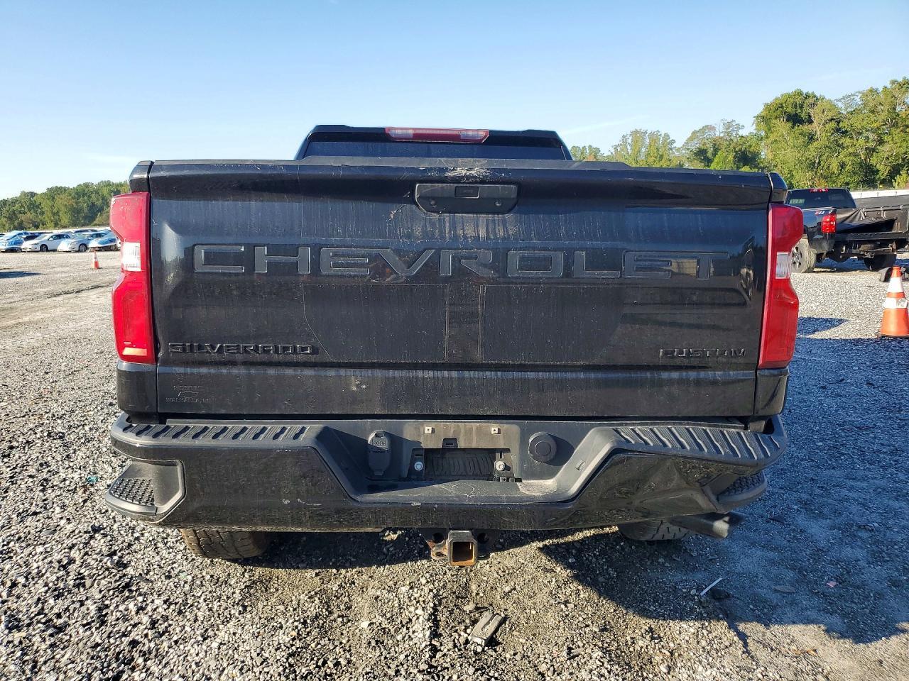 2021 Chevrolet Silverado C1500 Custom