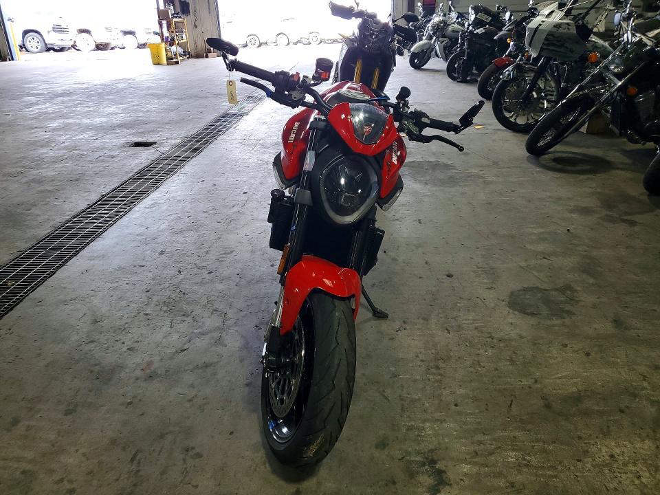 2024 Ducati Monster
