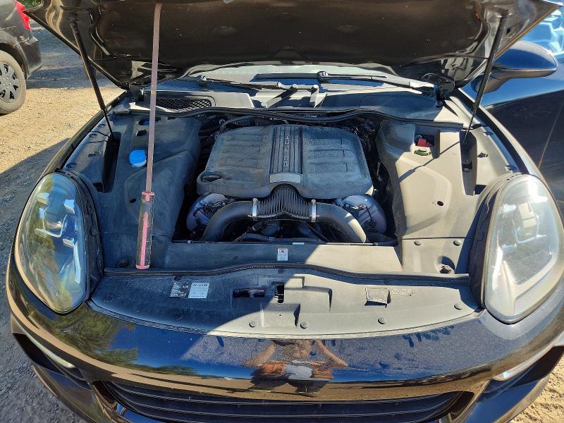2015 Porsche Cayenne S
