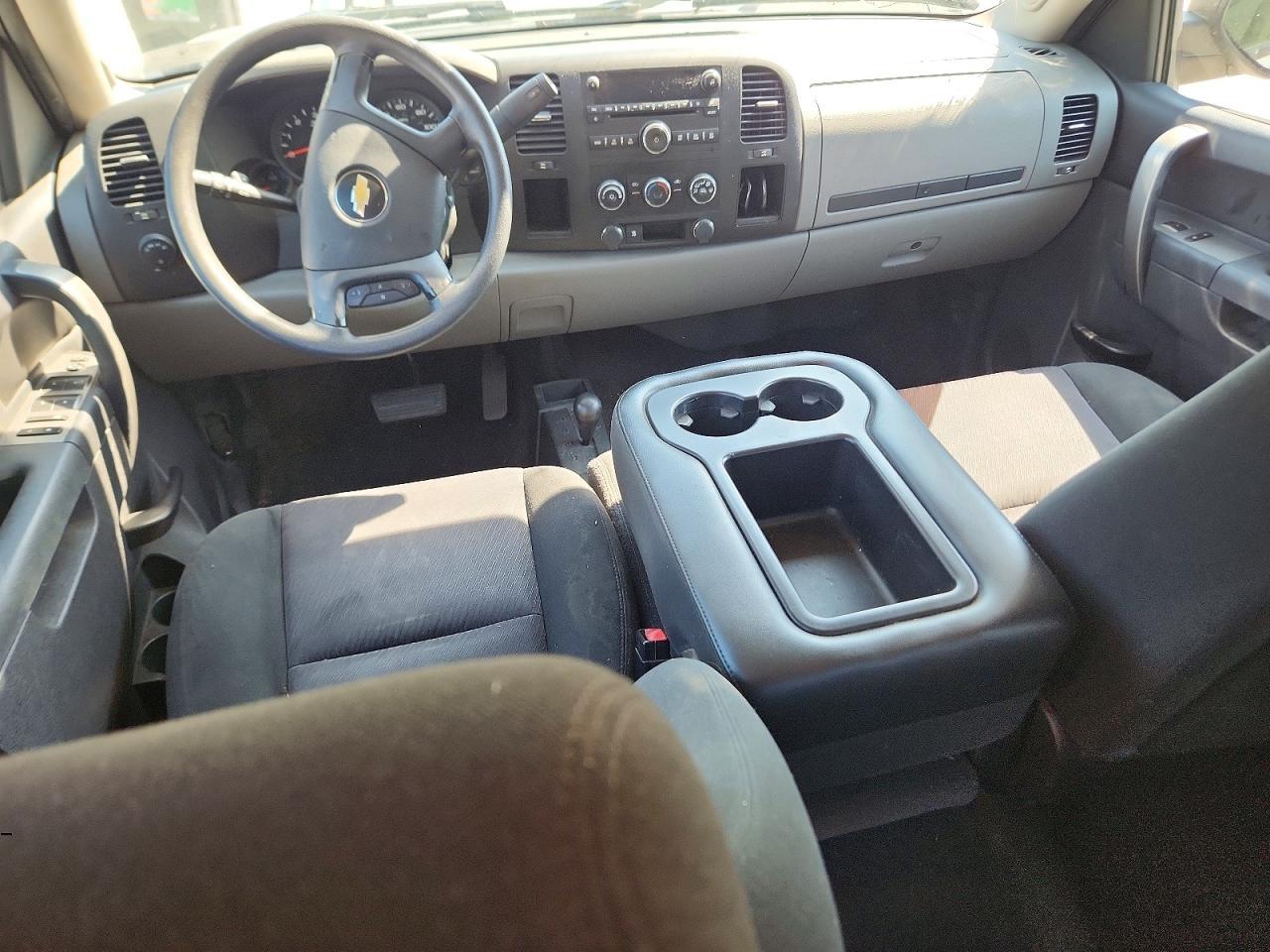 2011 Chevrolet Silverado K1500 LS
