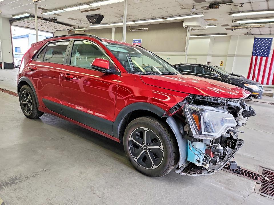 2023 KIA Niro EX