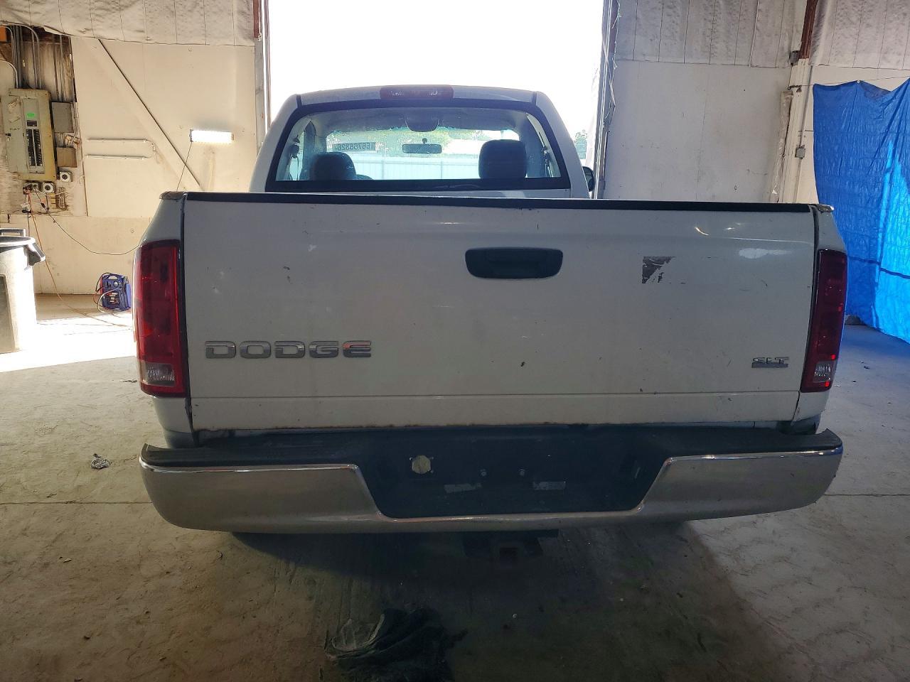 2004 Dodge RAM 1500 ST