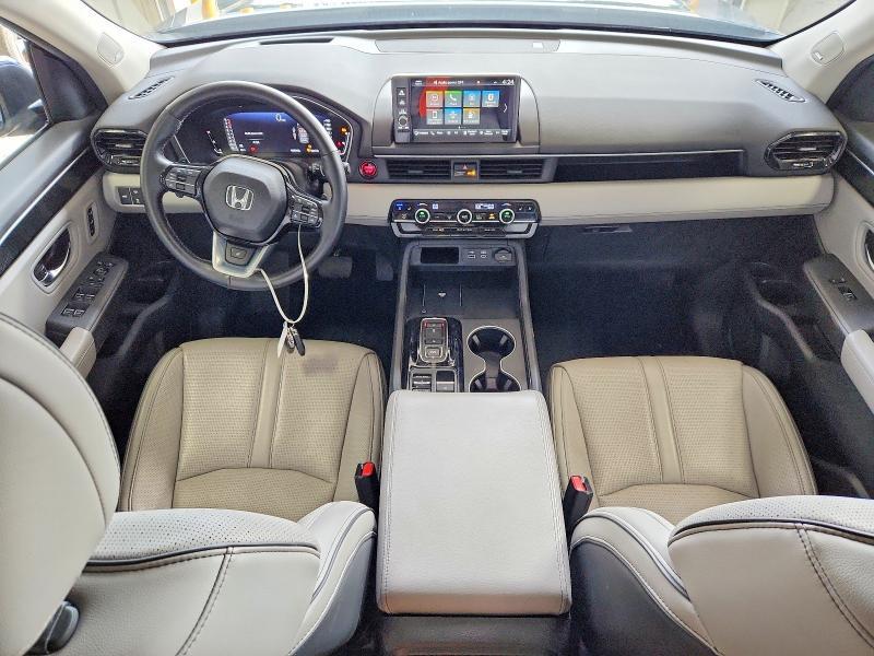 2025 Honda Pilot Elite