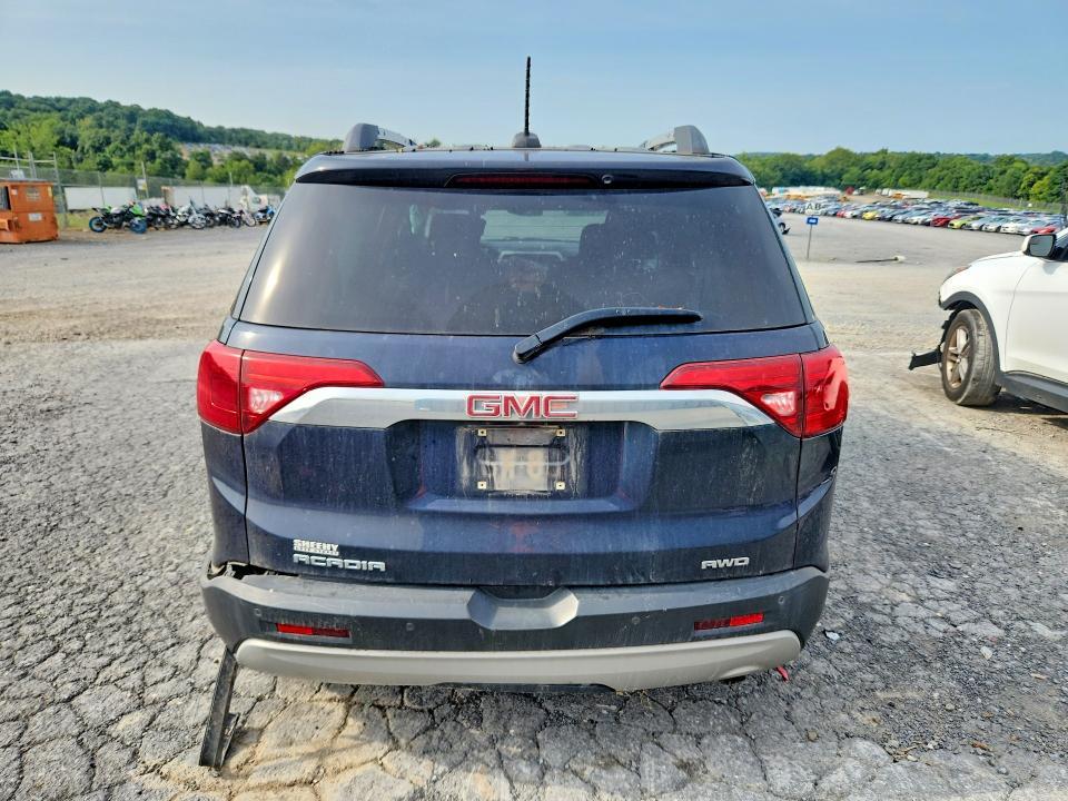 2017 GMC Acadia SLE