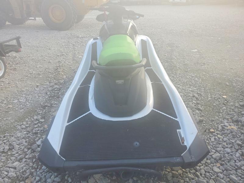 2022 YAM Jetski