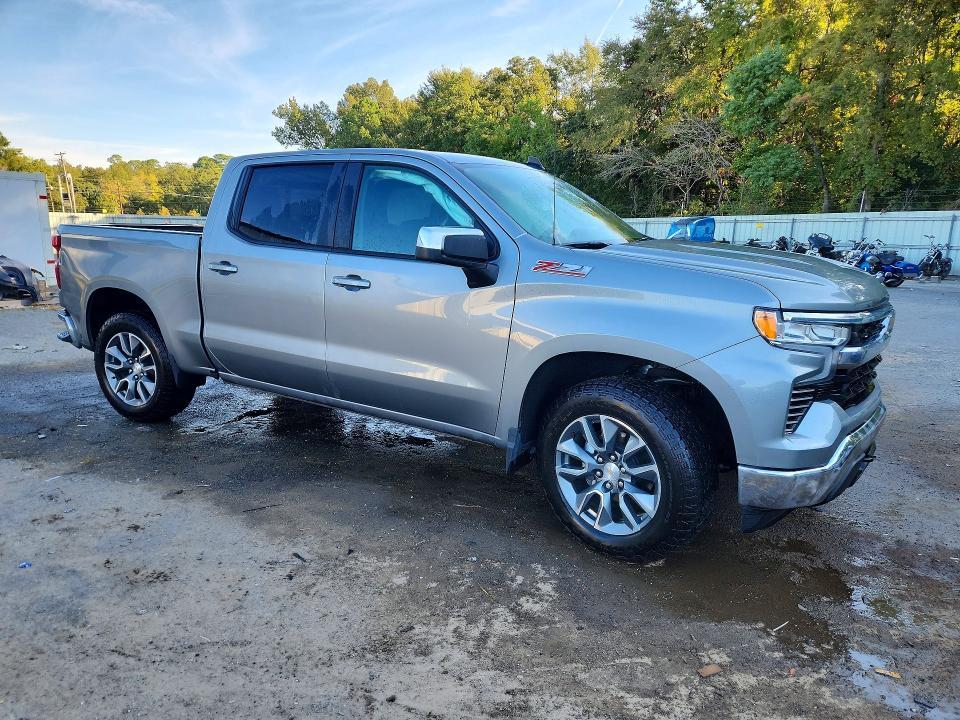 2025 Chevrolet Silverado K1500 LT