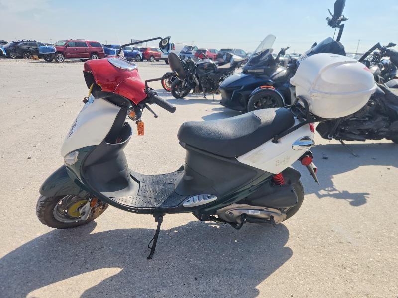 2013 Genuine Scooter Co. Buddy 125