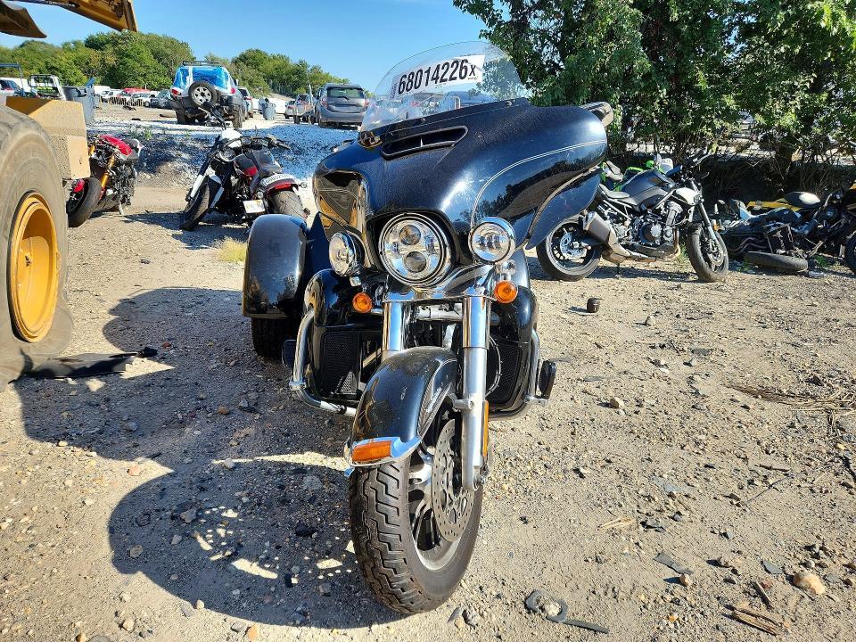 2017 Harley-Davidson Flhtcutg TRI Glide Ultra