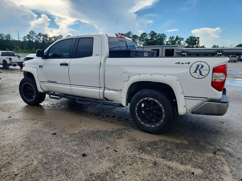 2016 Toyota Tundra SR5