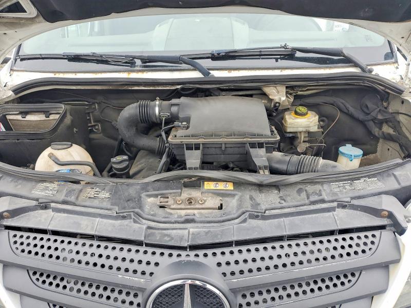 2015 Mercedes-Benz Sprinter BOX Truck