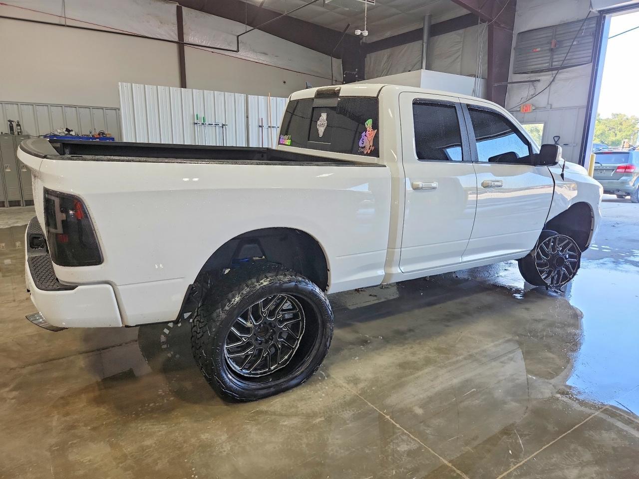 2017 Dodge RAM 1500 Sport