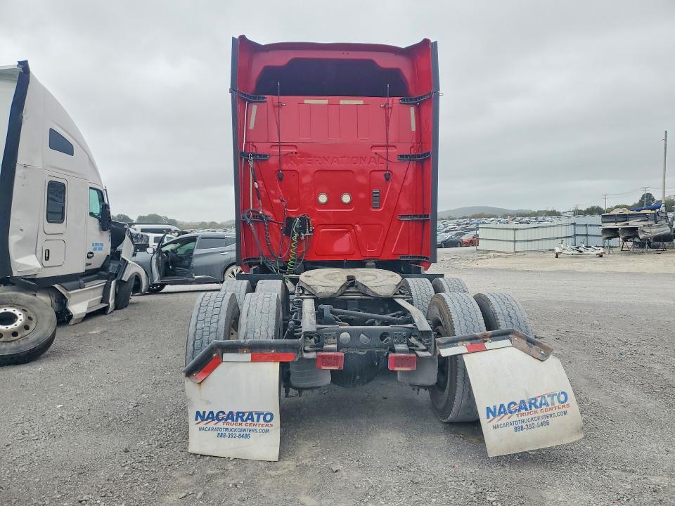 2019 International LT625
