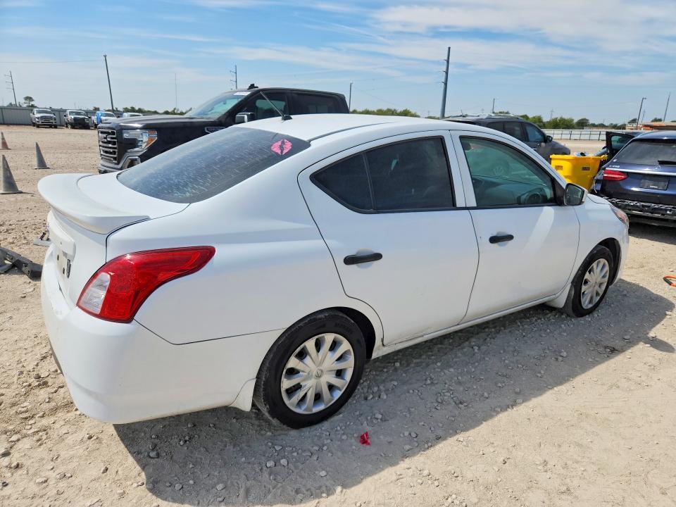2019 Nissan Versa S Plus