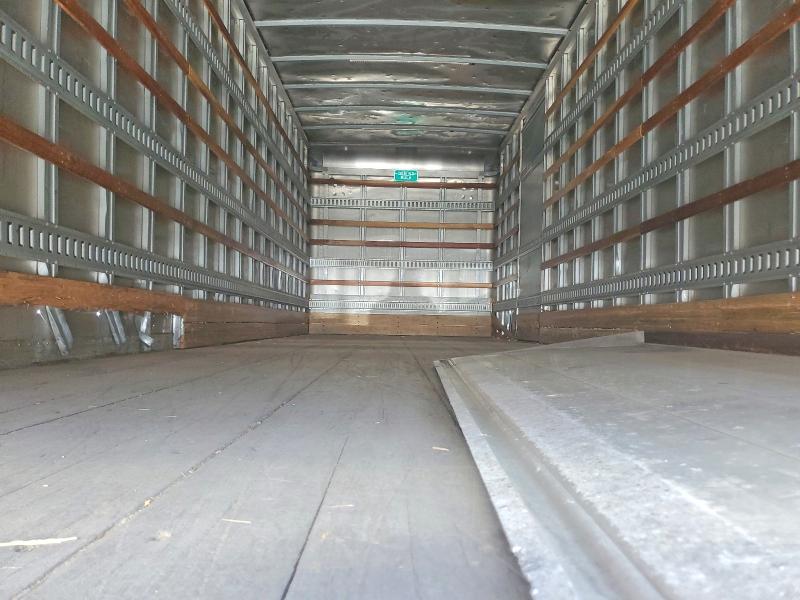 2017 Frht - Freightliner 2017 Freightliner Business Class M2 BOX Truck